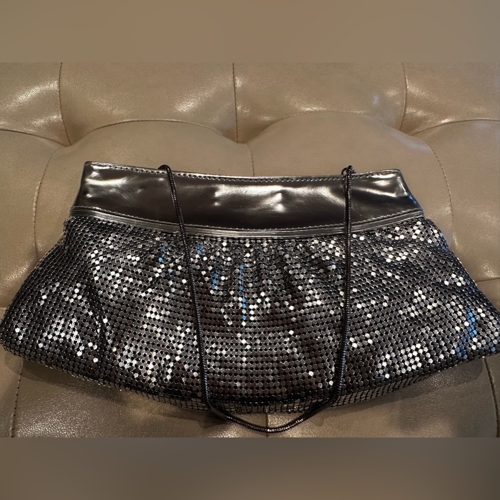 Silver Disco evening Steve Madden bag - with optional silver shoulder chain. 🪩